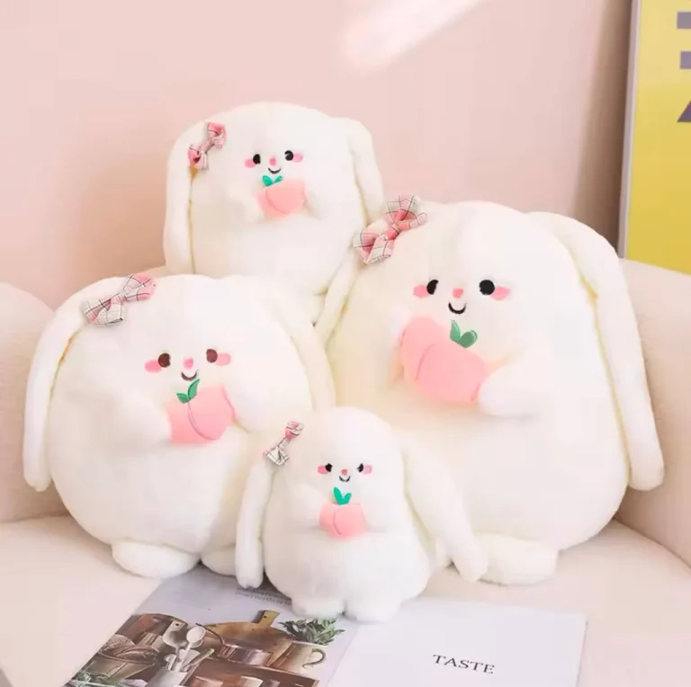 خرگوش هلو به دست 20 سانتی